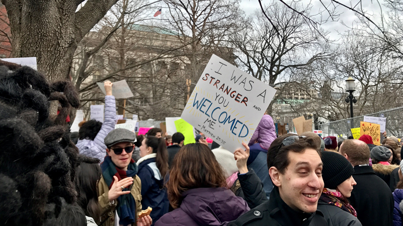 Illustration for article titled Hot Take: Protests in the First Weeks of the Trump Presidency (Washington D.C.)